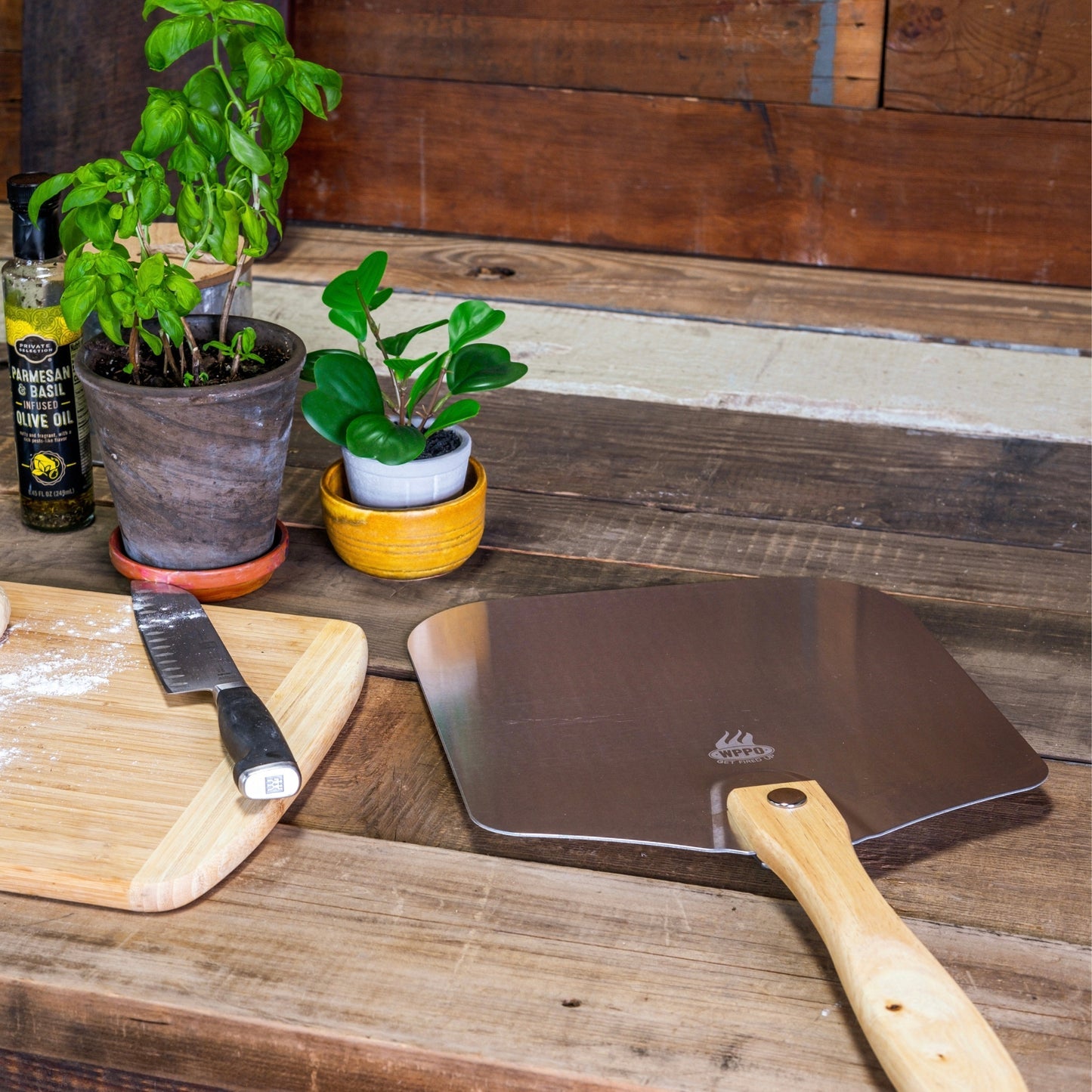 WPPO™ Folding Pizza Peel w/ Wood Handle