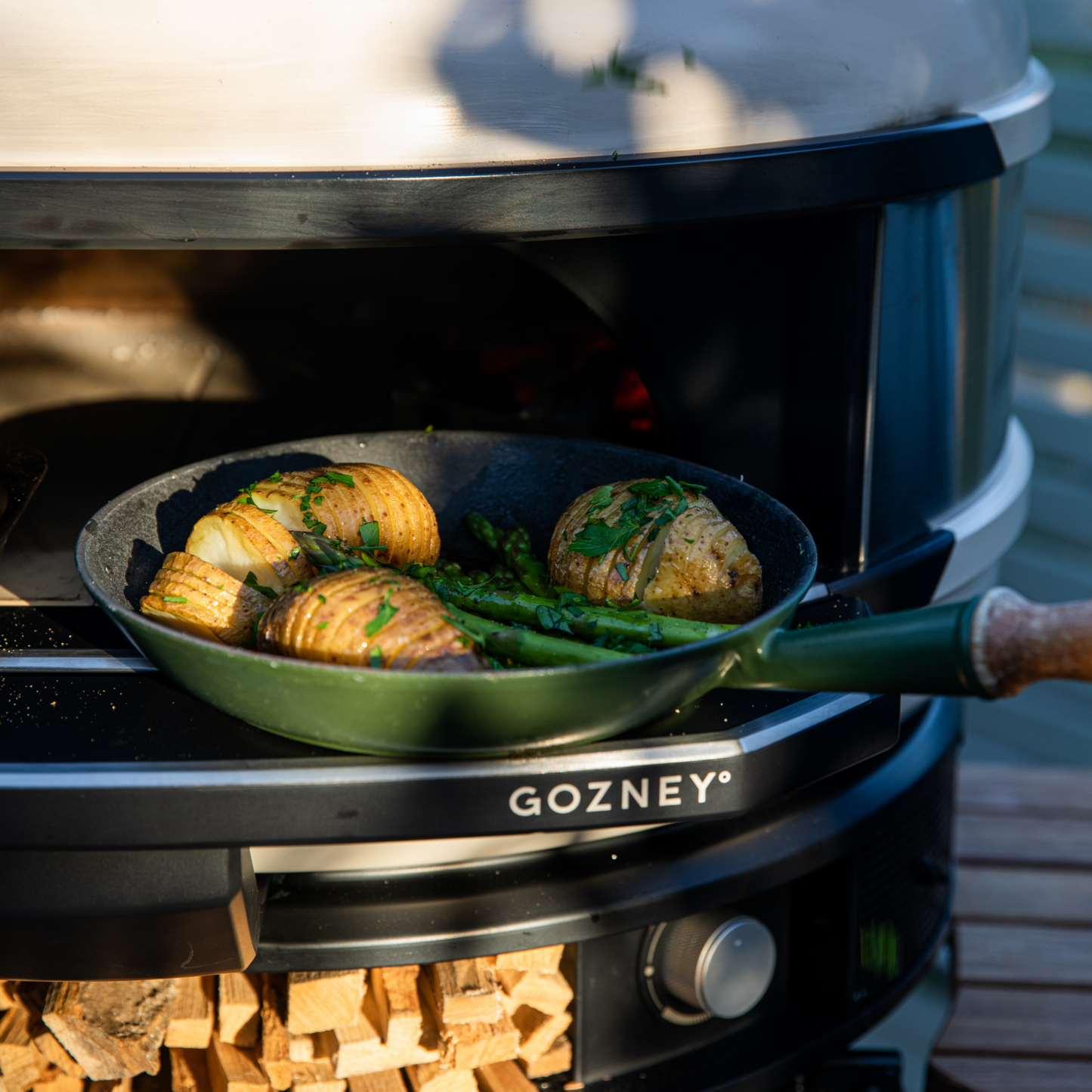 GOZNEY° Dome Mantel
