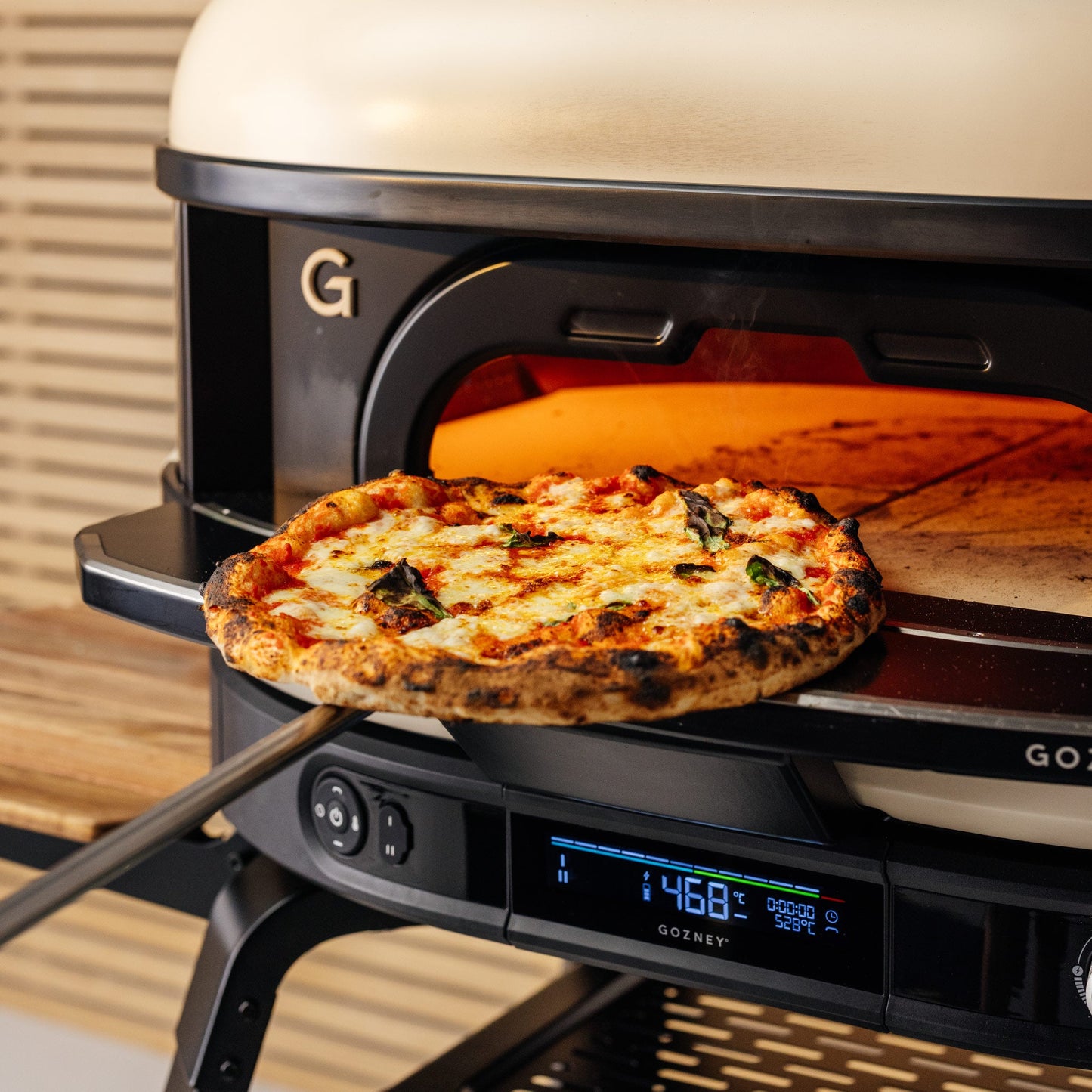 GOZNEY° Dome Gen 2 — Dual-Fuel Pizza Oven