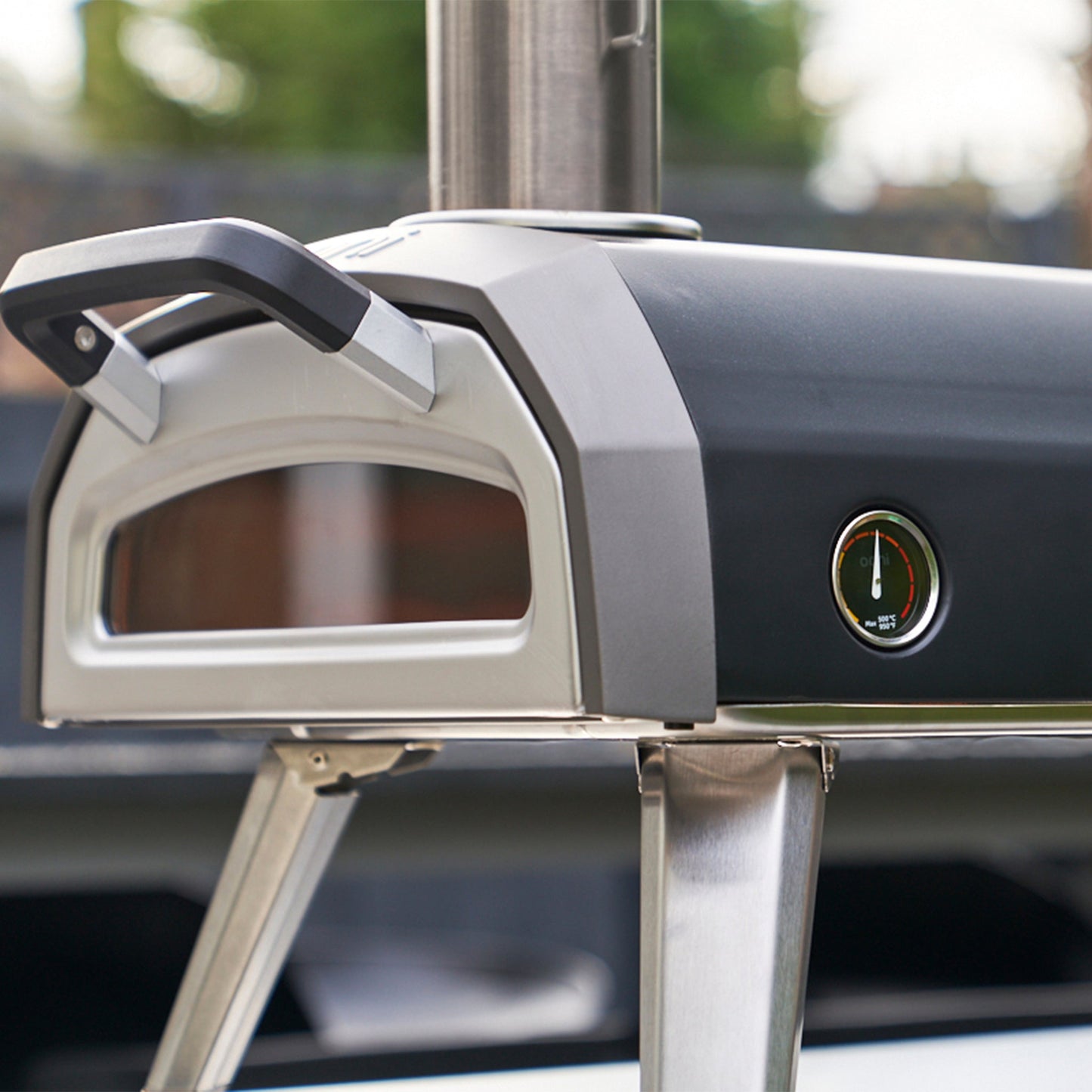 Ooni™ Karu 12G Multi-Fuel Pizza Oven [Hybrid-Capable]