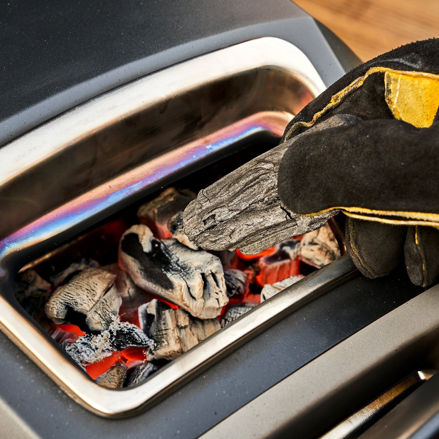Ooni™ Karu 12G Multi-Fuel Pizza Oven [Hybrid-Capable]