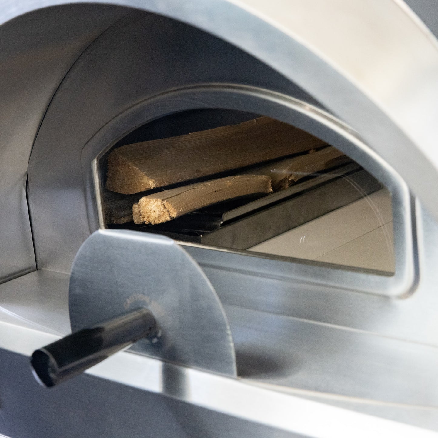 SUMMERSET™ Gas Hybrid Outdoor Pizza Oven [2 Fuel Types]