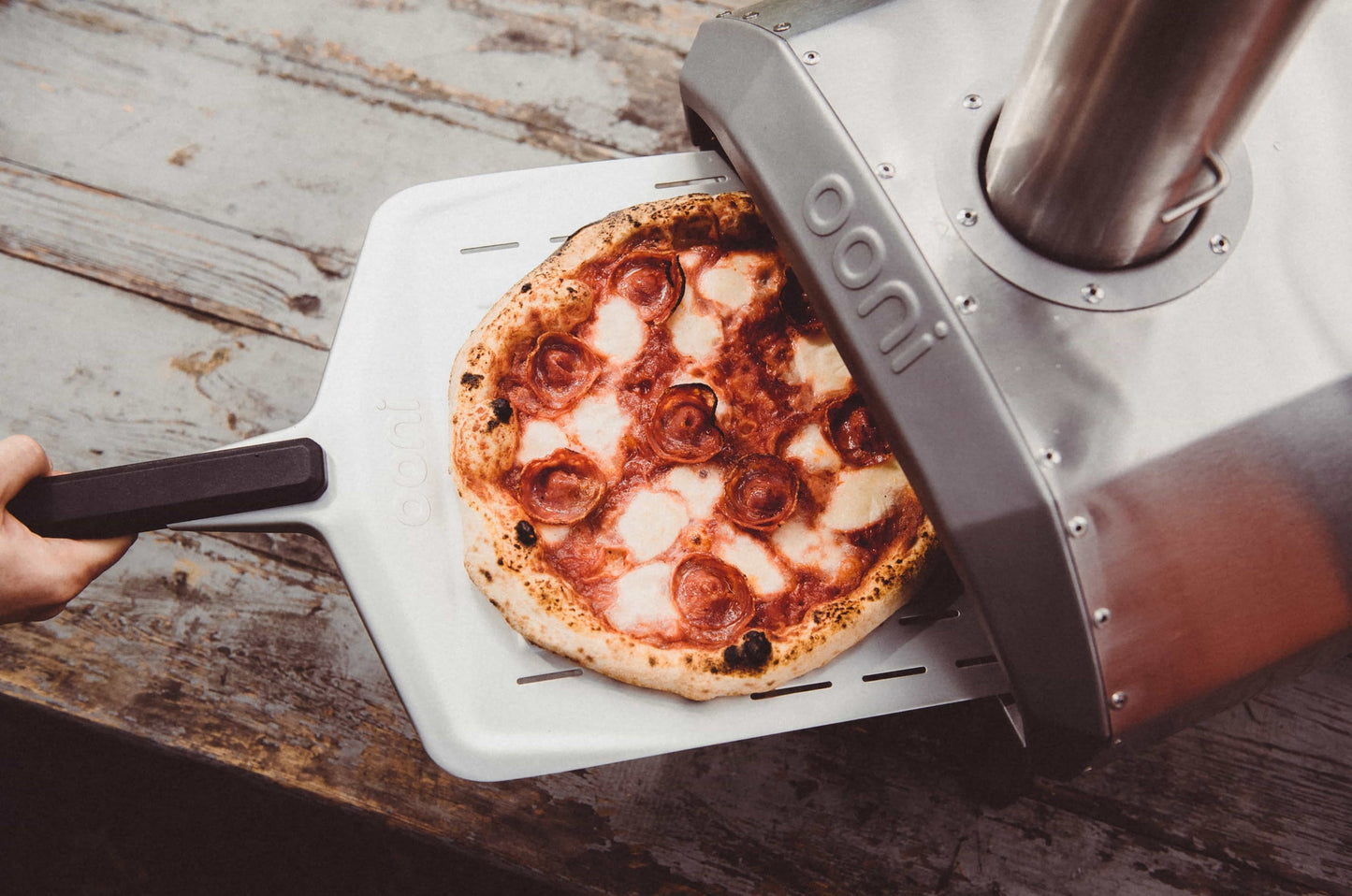 Ooni™ Karu 12 Multi-Fuel Pizza Oven [Hybrid-Capable]