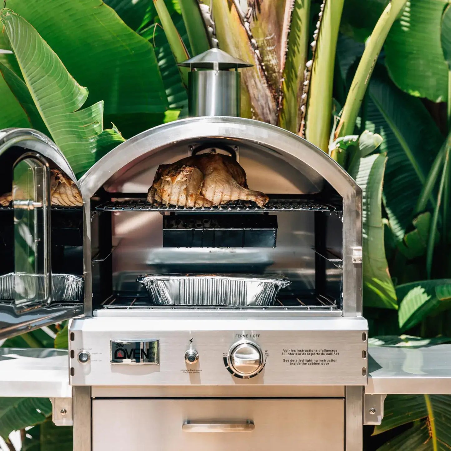 SUMMERSET™ Freestanding Outdoor Pizza Oven [2 Fuel Types]